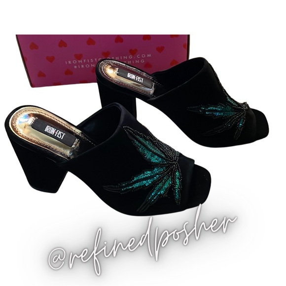 Iron Fist Mary Jane Slide Heels size 9 NIB Black - Picture 3 of 7